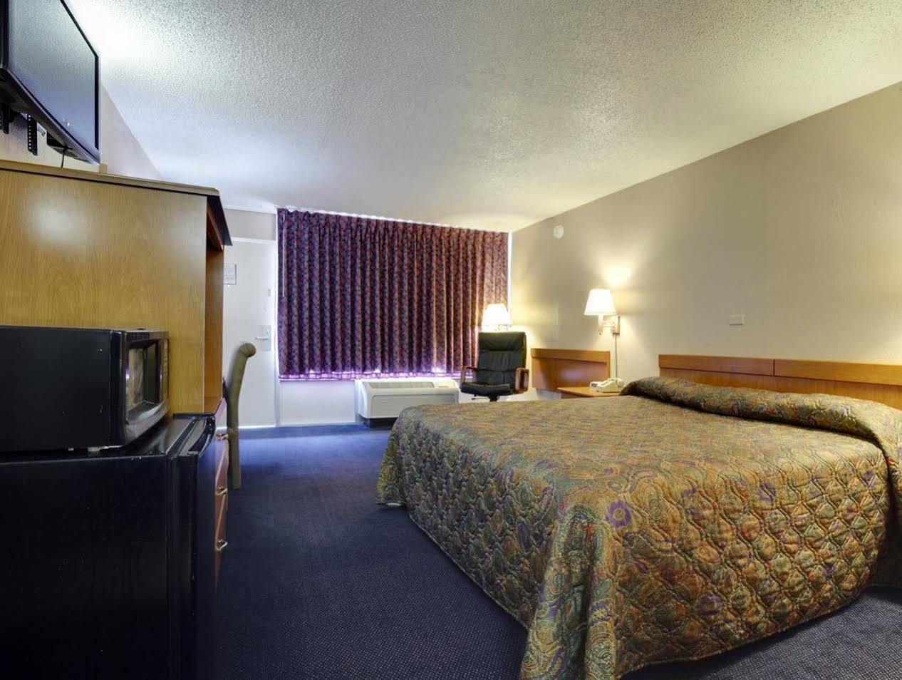 Americas Best Value Inn Alachua Exterior foto
